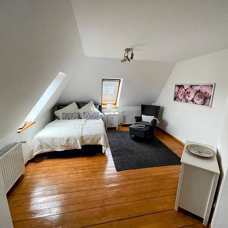 *To Hus* Wohnung Am Rande Von يفير المظهر الخارجي الصورة
